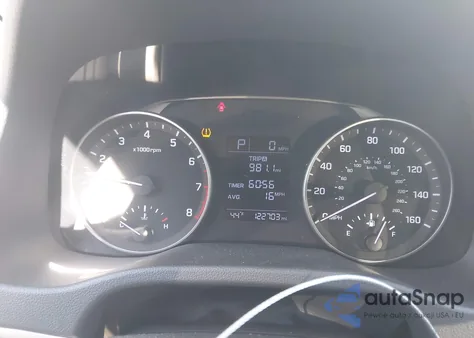 2017 Hyundai Elantra Se из США, поврежденный, VIN KMHD84LF9HU164106